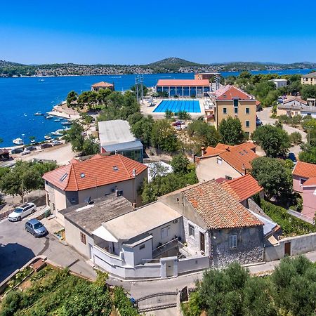 Studio Apartman Casa Lambasa Sibenik Ngoại thất bức ảnh