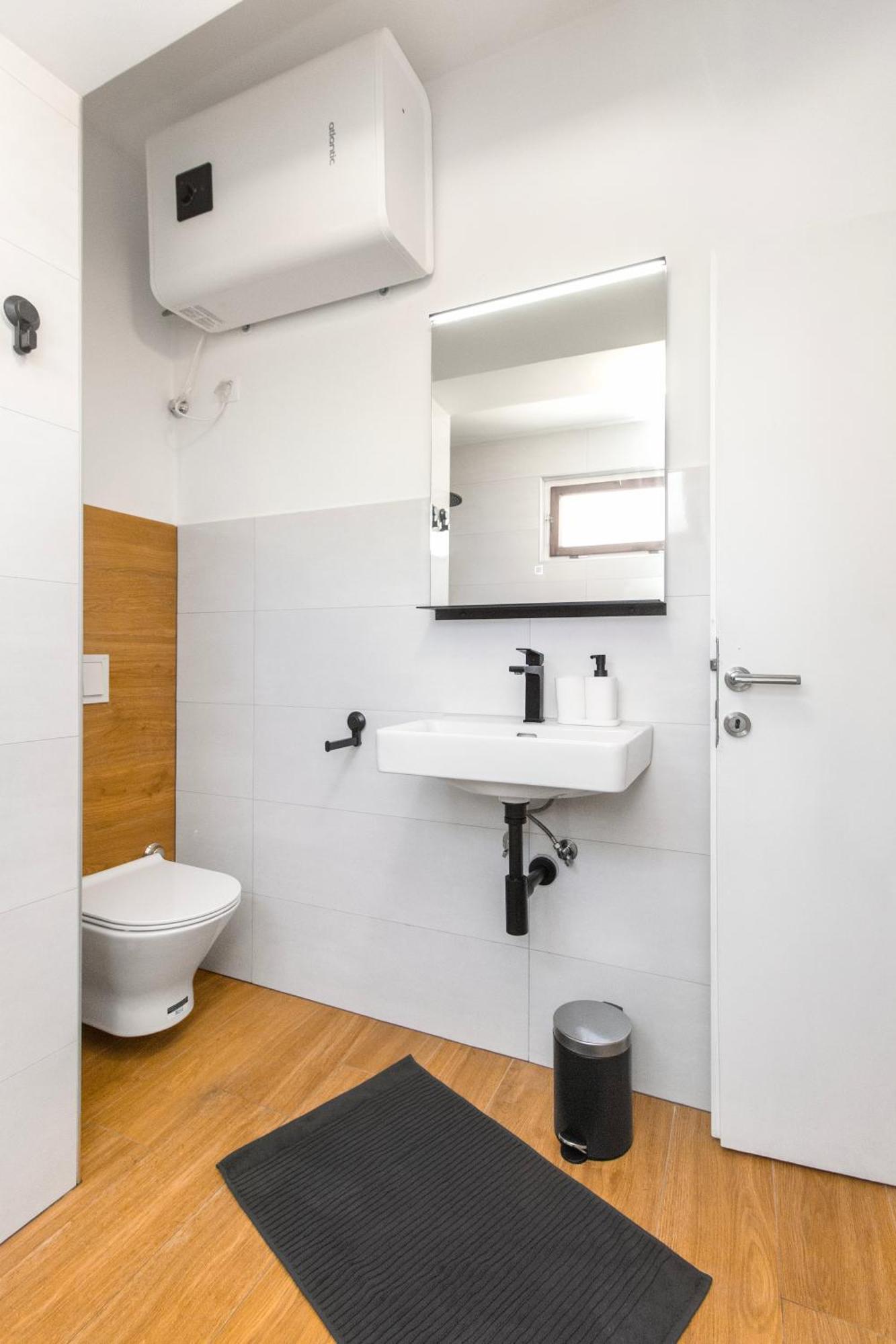 Studio Apartman Casa Lambasa Sibenik Ngoại thất bức ảnh