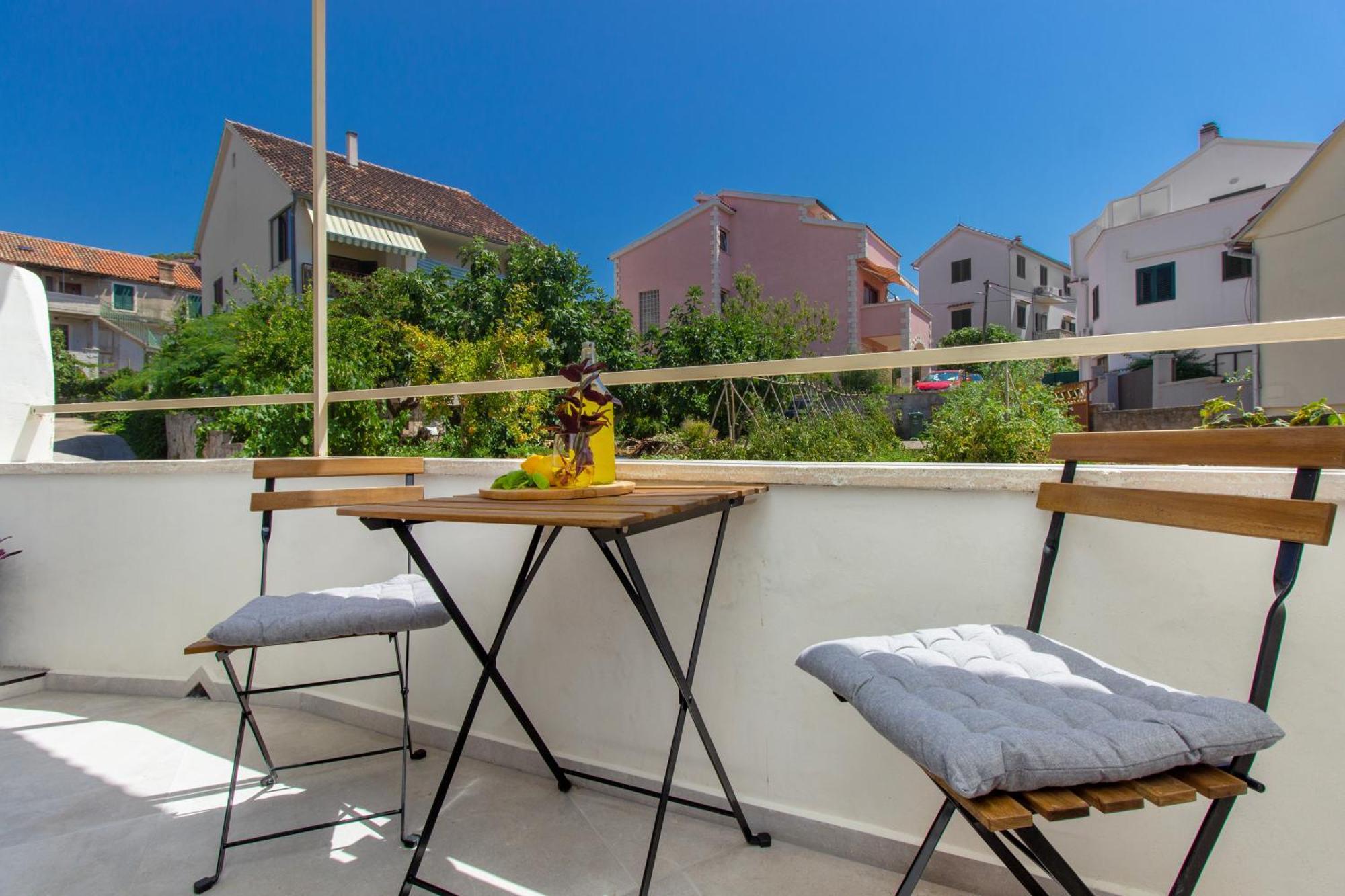 Studio Apartman Casa Lambasa Sibenik Ngoại thất bức ảnh